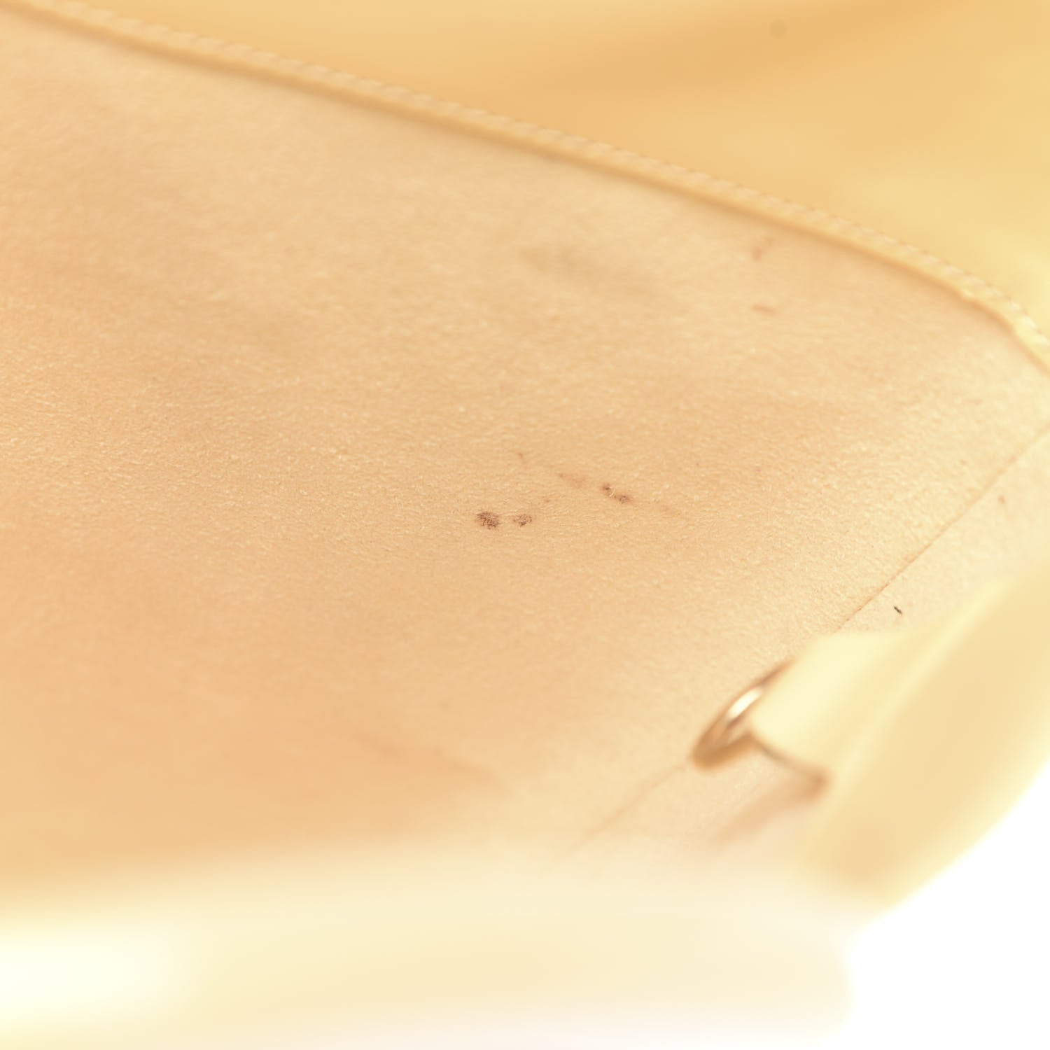 Louis Vuitton Epi Noctambule Vanilla 8 of 11