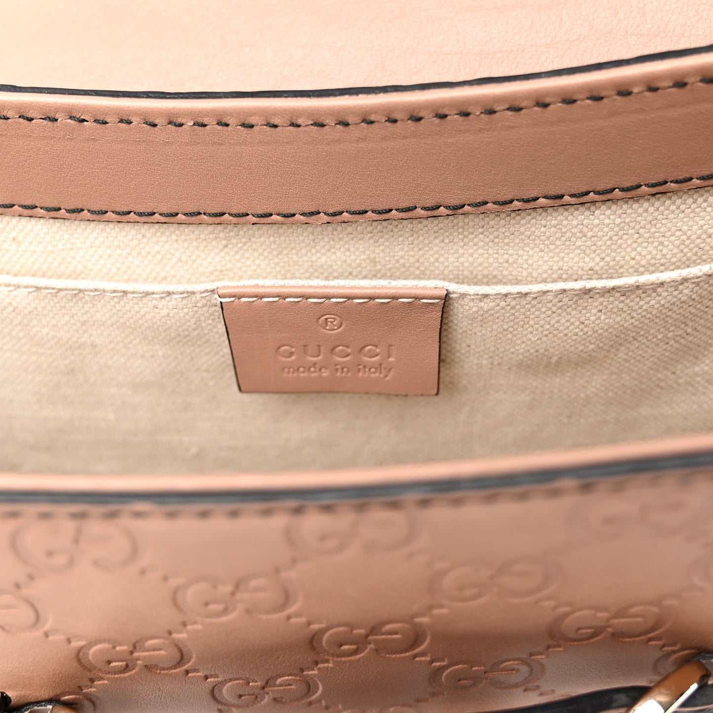 Guccissima Medium Emily Chain Shoulder Bag Camelia