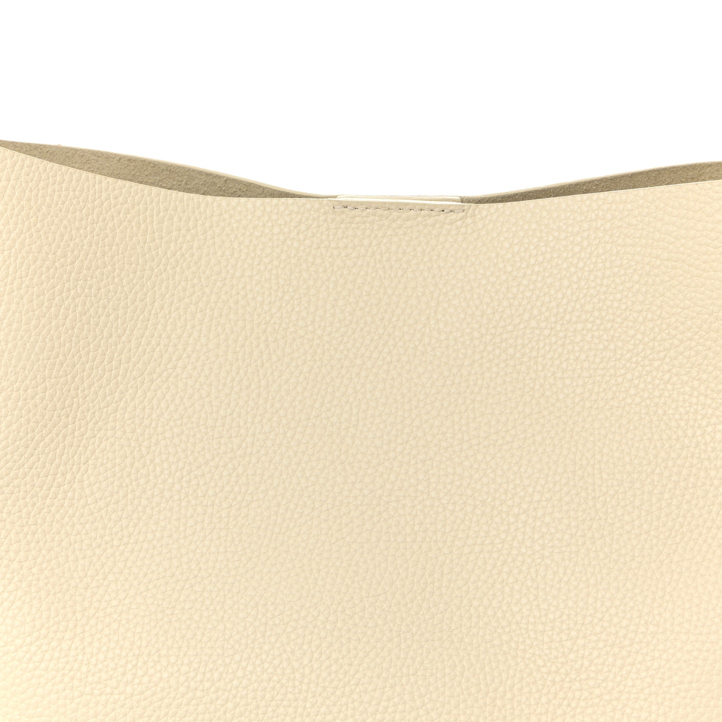 Pebbled Calfskin Everyday Cabas Avario