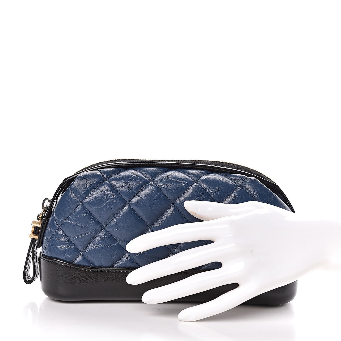 Aged Calfskin Quilted Gabrielle Classic Pouch Blue Black