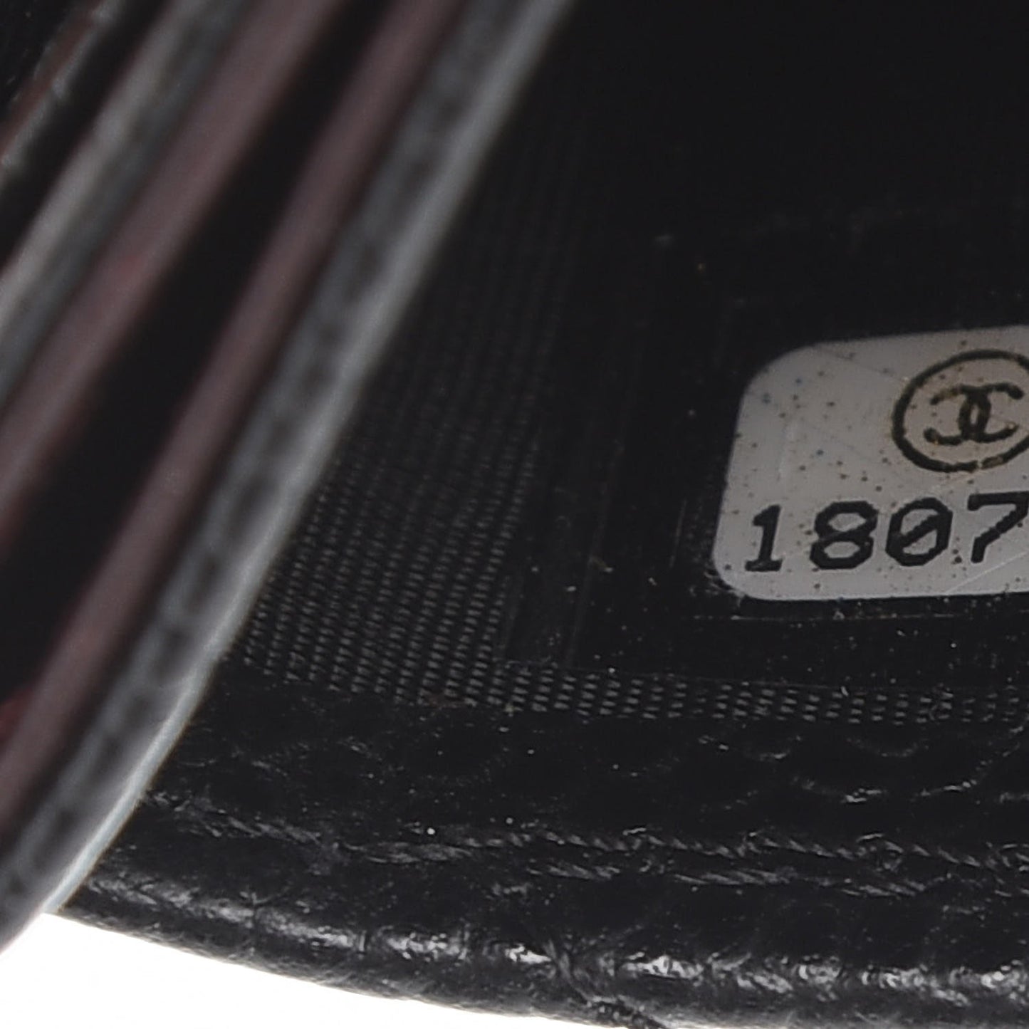 Caviar Quilted Card Holder Black
