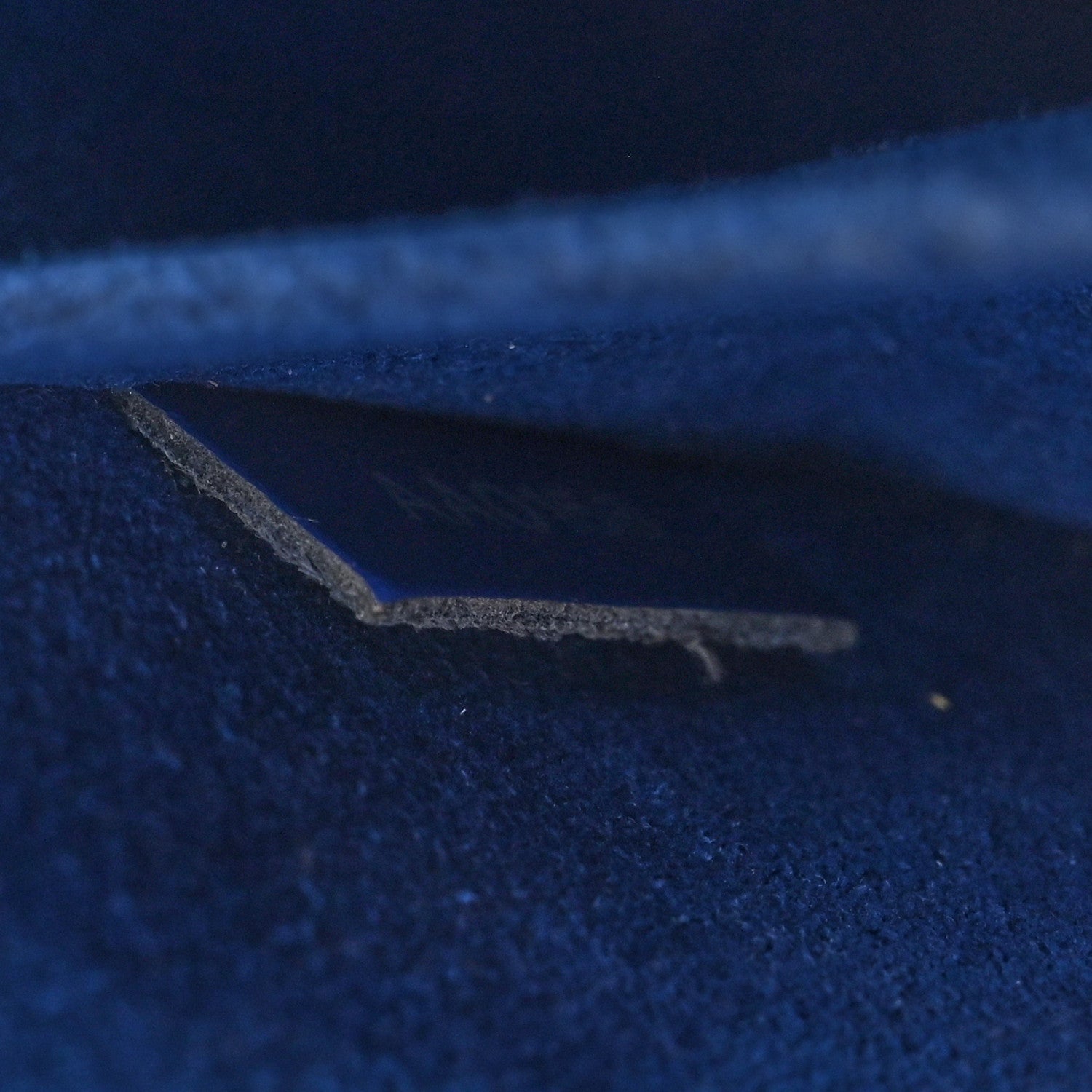 Louis Vuitton Epi Alma BB Indigo 7 of 12