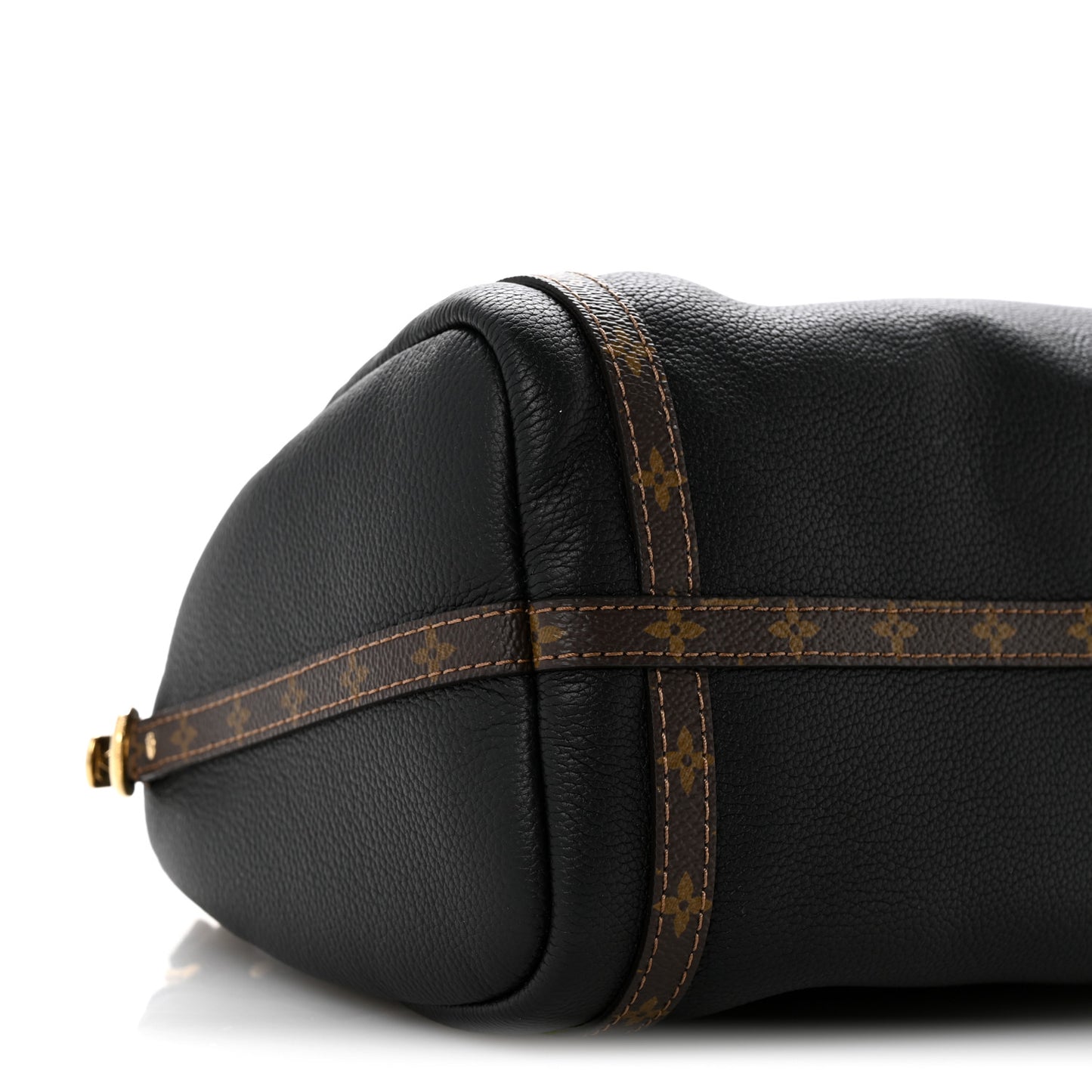 Calfskin Monogram Express PM Black