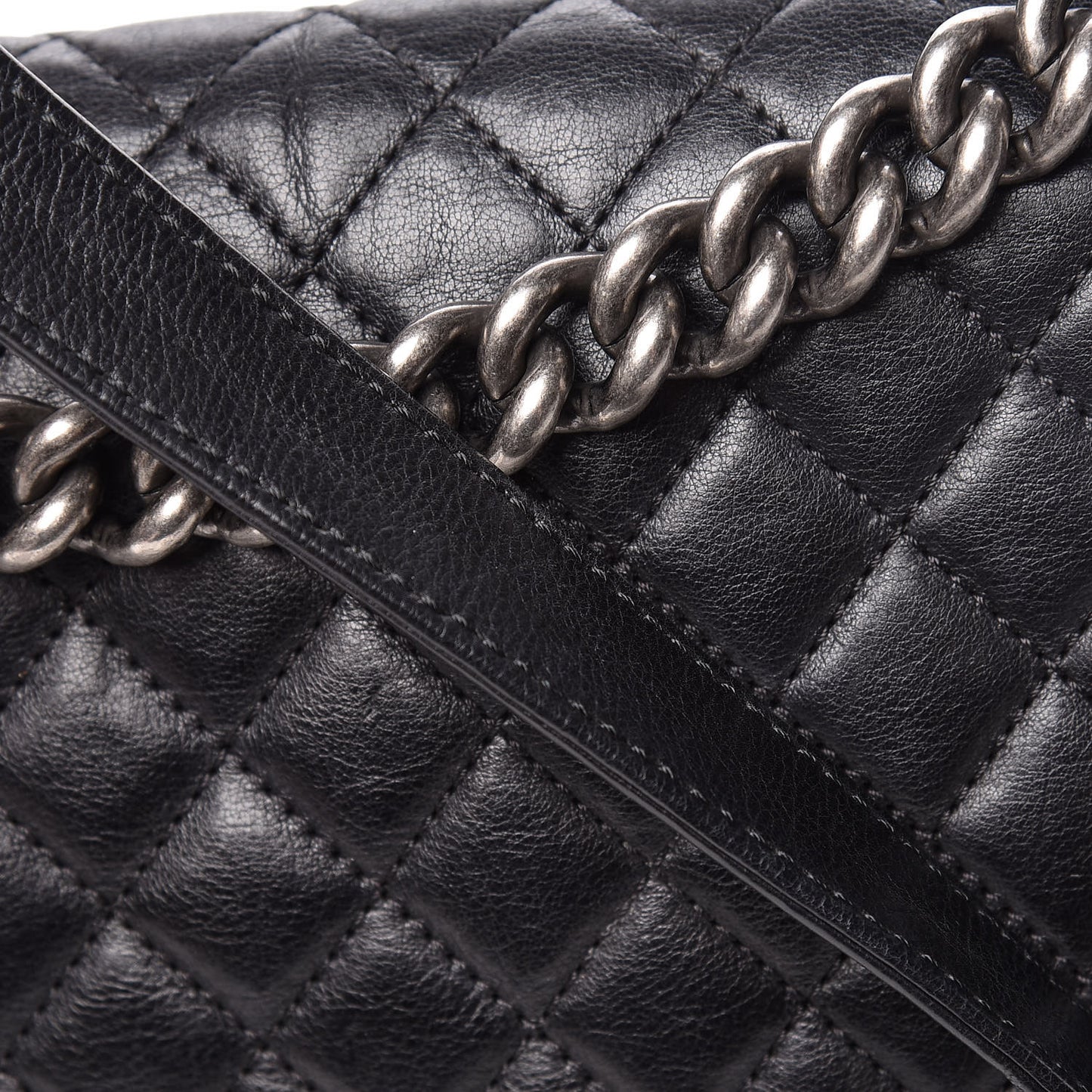 Calfskin Quilted Large Boy Flap Black