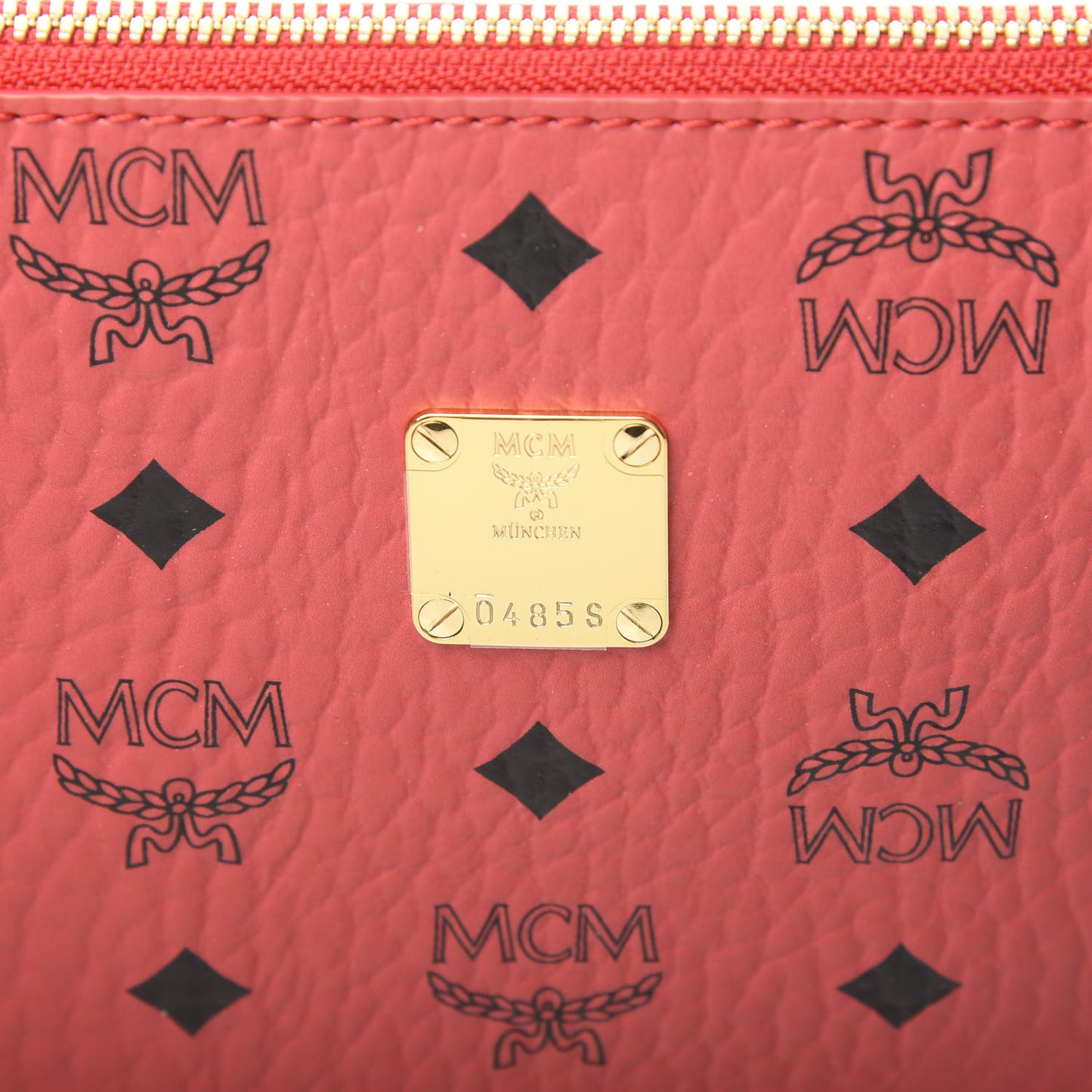 Visetos Year Of The Mouse Wristlet Zip Pouch Viva Red