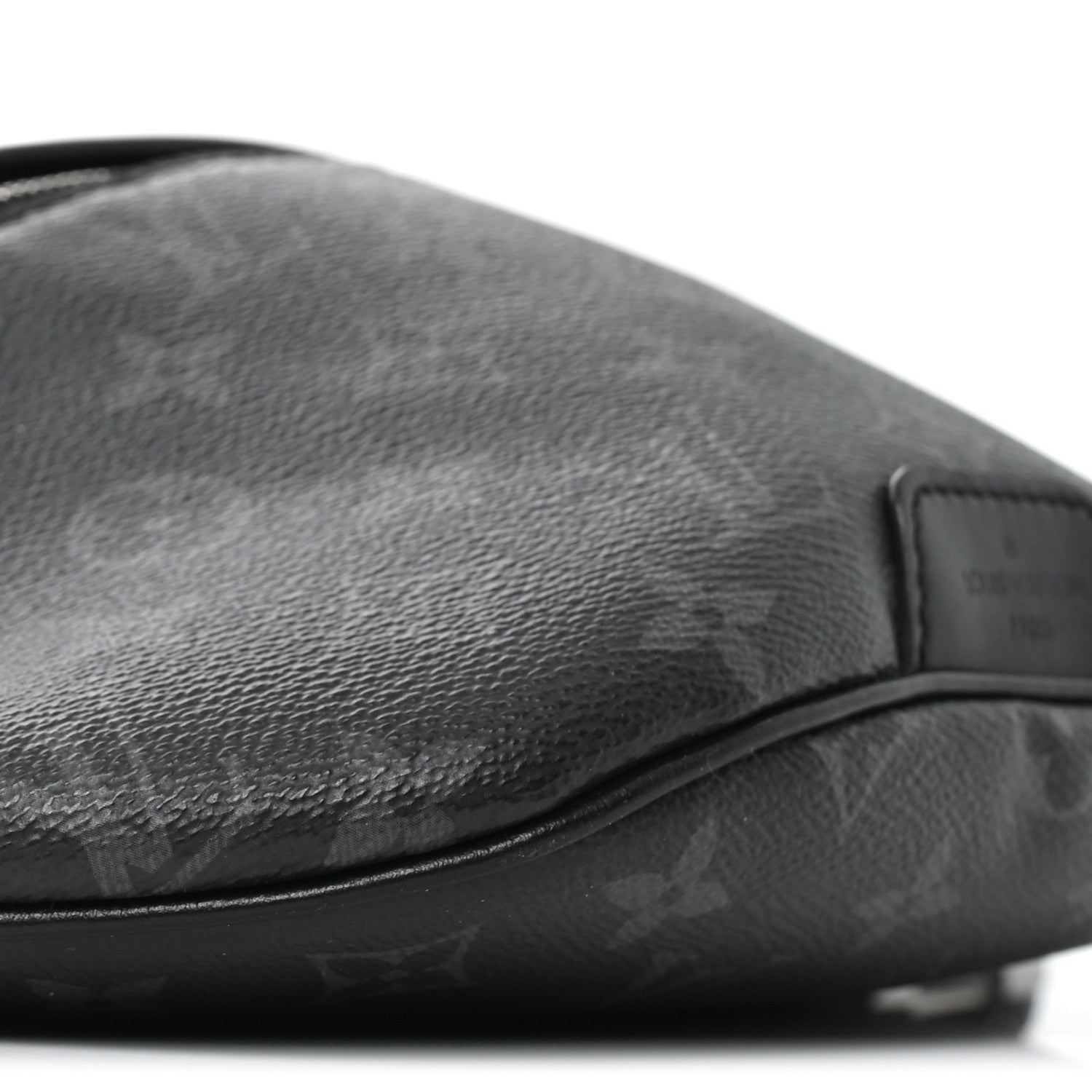 Louis Vuitton Monogram Eclipse Discovery Bumbag 8 of 9
