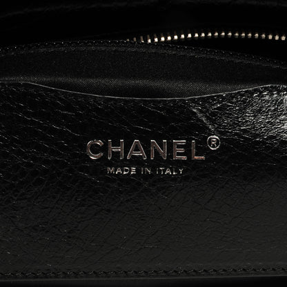 Chanel Glazed Calfskin On The Road Hobo Black 6 of 8