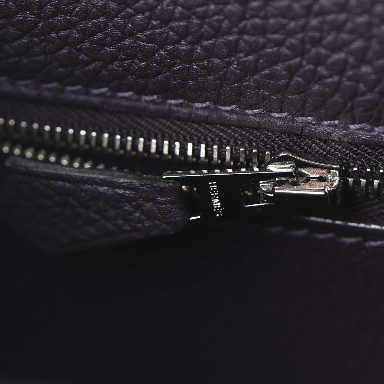 Hermes Togo Matte Alligator Kelly Retourne Touch 28 Raisin Prunoir 27 of 36