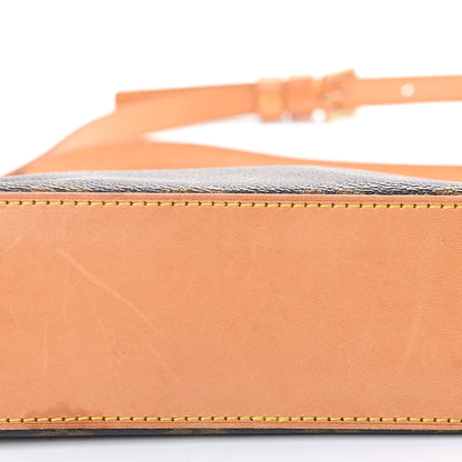 Louis Vuitton Monogram Trotteur 11 of 11
