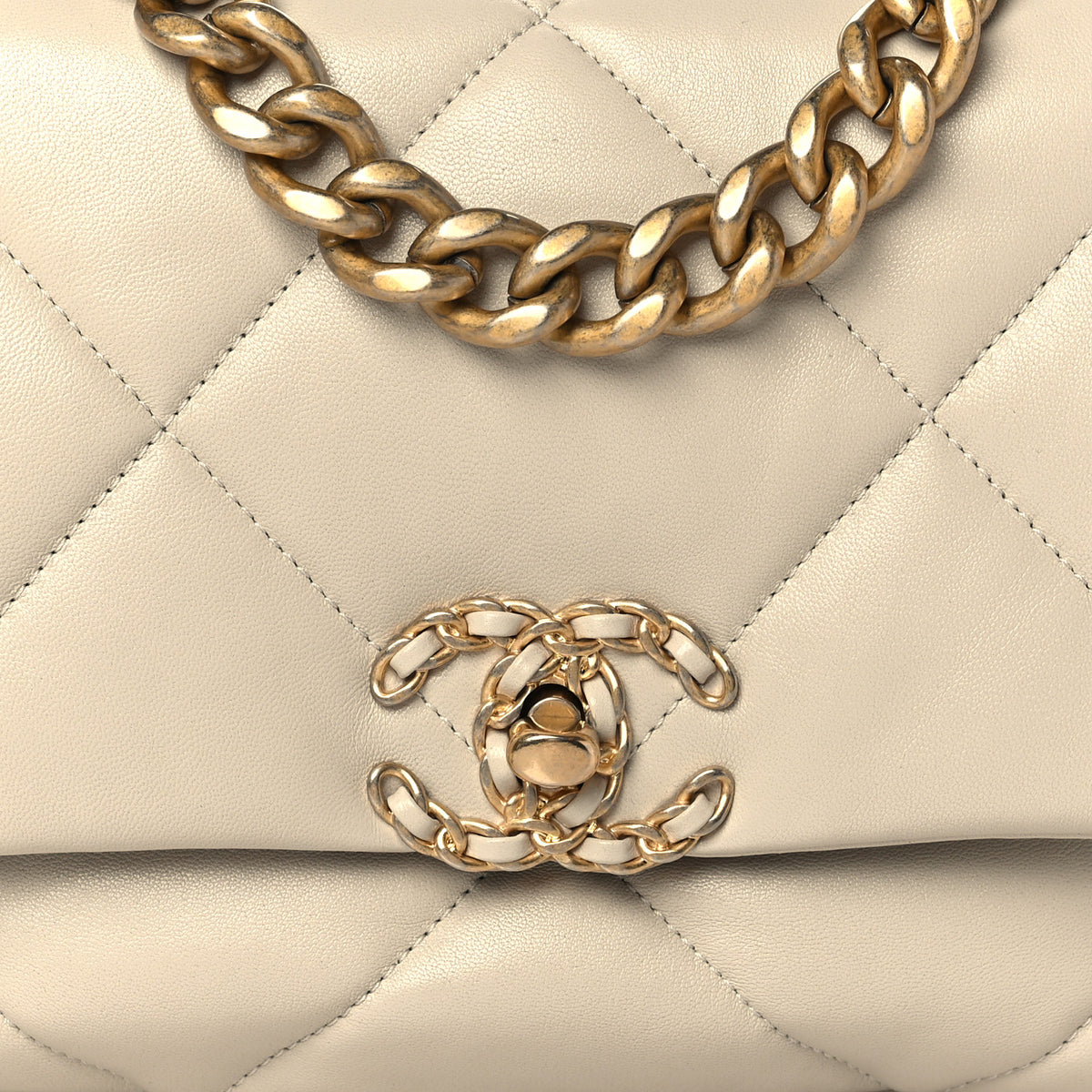Lambskin Quilted Medium Chanel 19 Flap Light Beige