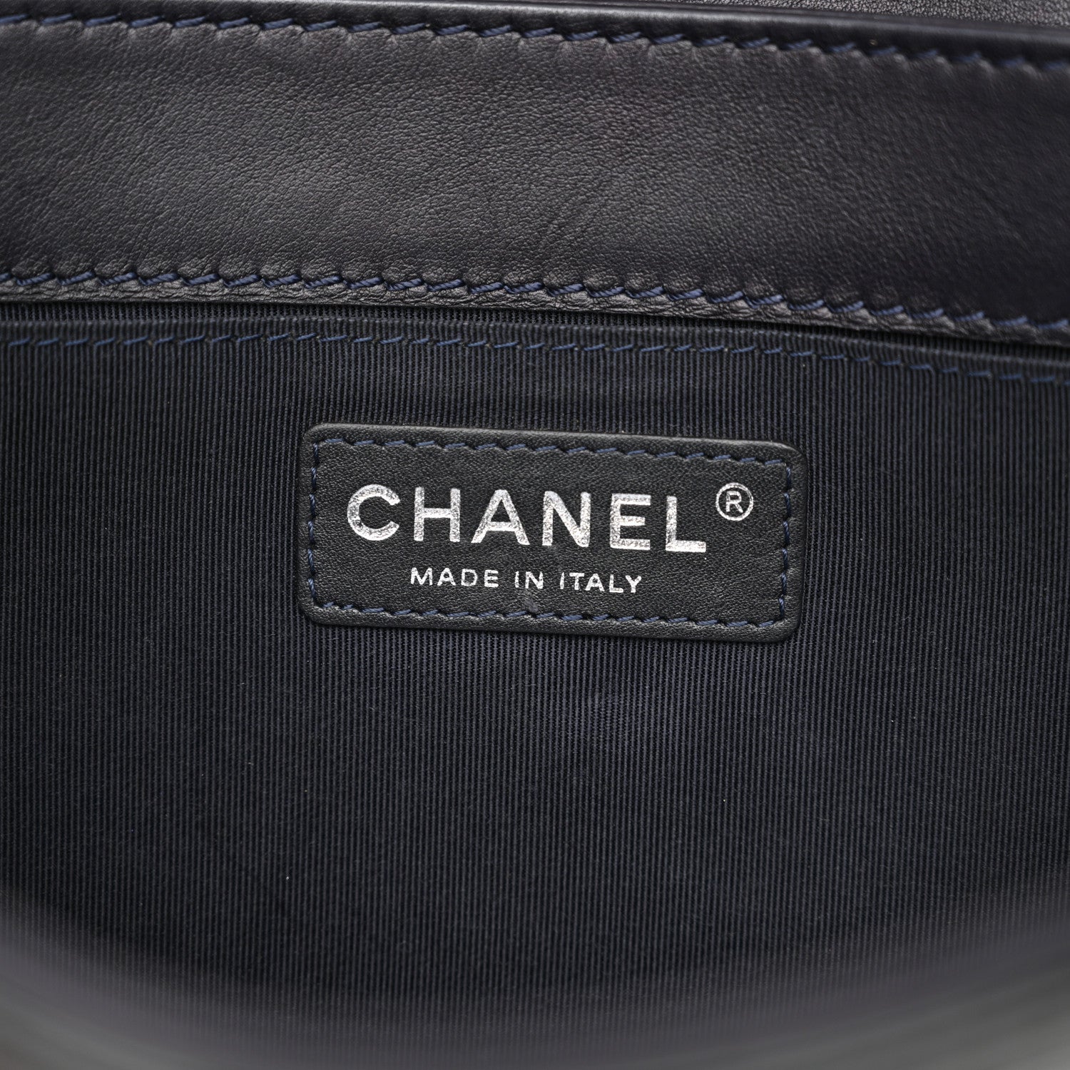 Chanel Patent Medium Boy Reverso Flap Black 6 of 17