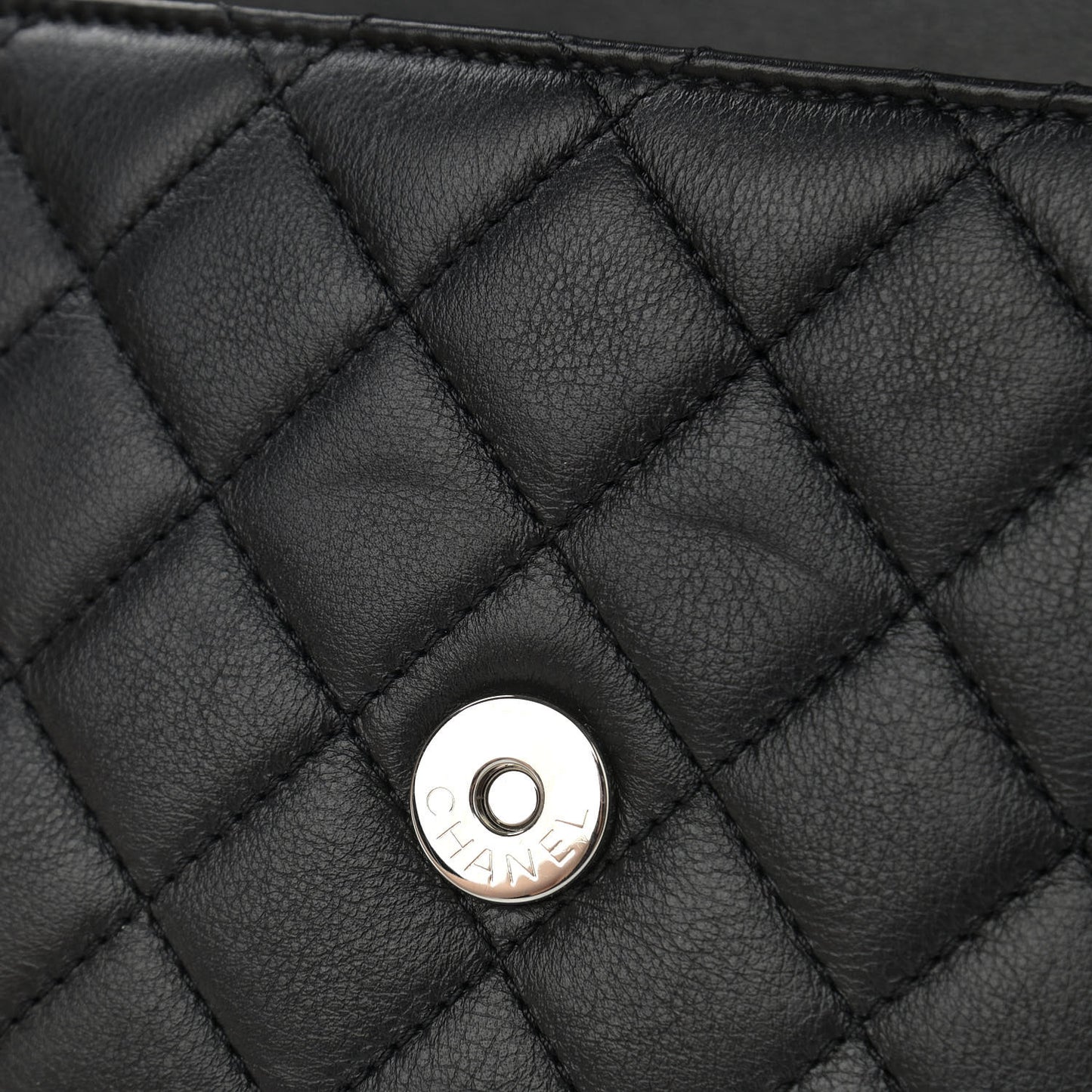 Lambskin Quilted Small CC Filigree Flap Black