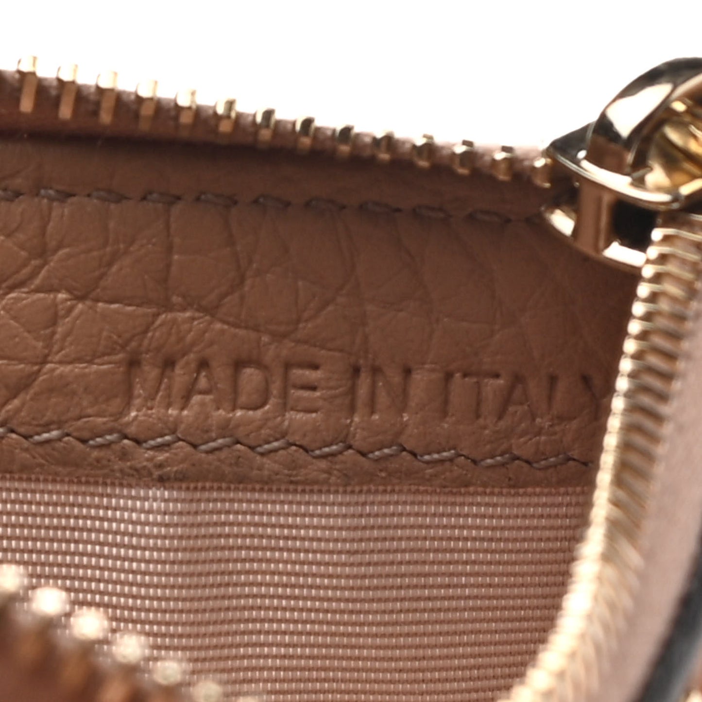 Pebbled Calfskin Rockstud Coin Case Card Holder Rose Cannelle