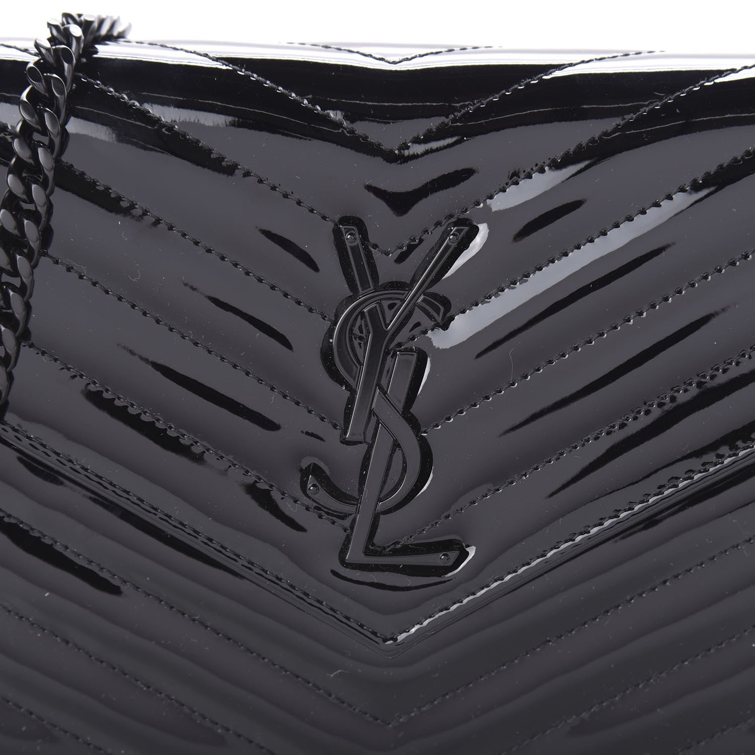 Saint Laurent Patent Matelasse Chevron Monogram Chain Wallet Black 9 of 10