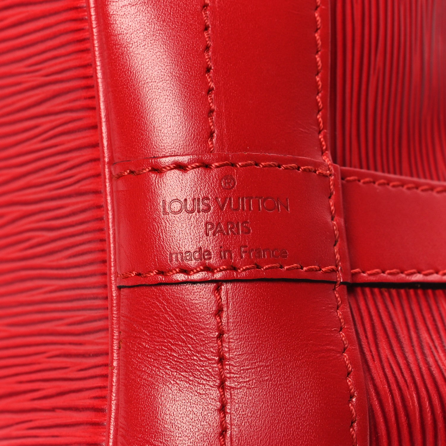 Louis Vuitton Epi Noe Castillan Red 6 of 12