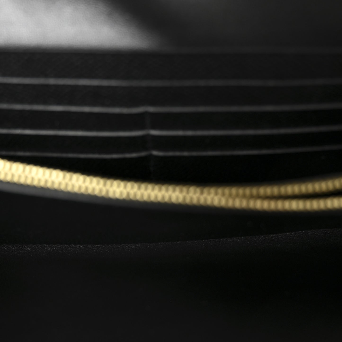 Epsom Constance Wallet To Go Black