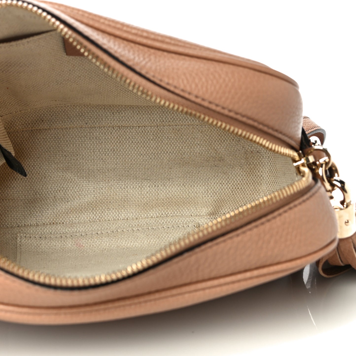 Pebbled Calfskin Small Soho Disco Bag Camelia