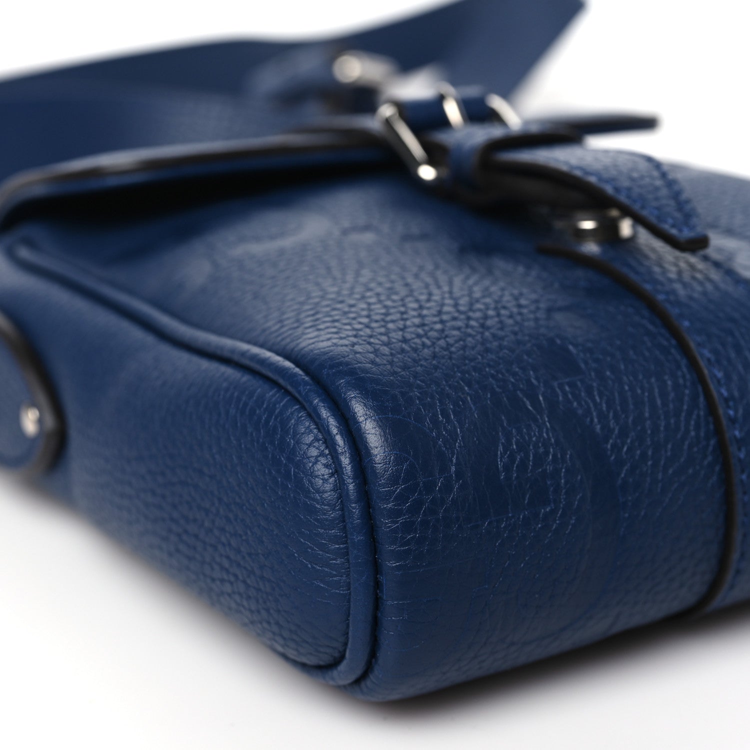 Gucci Piuma Calfskin Jumbo GG Embossed Small Messenger Bag Royale 9 of 11