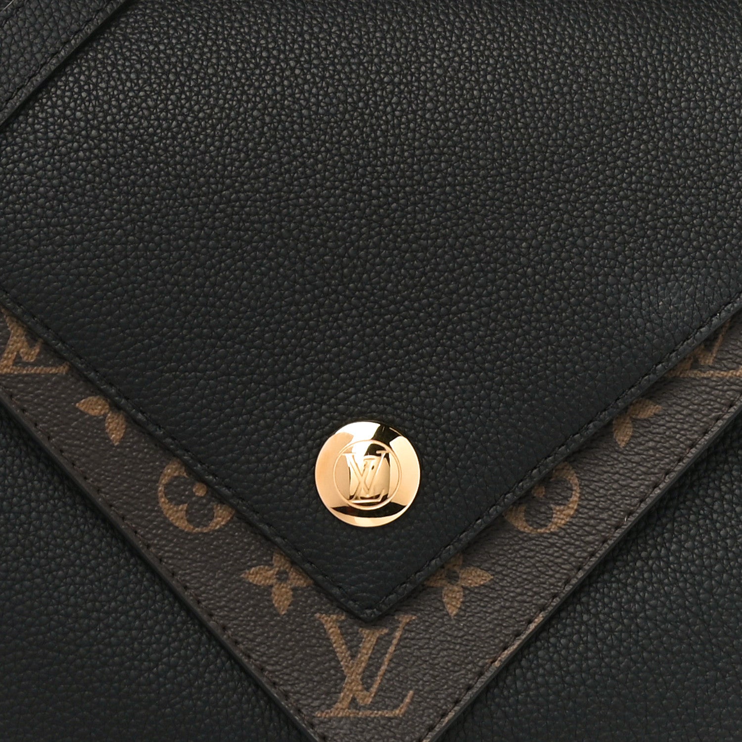 Louis Vuitton Monogram Double V Black 6 of 8