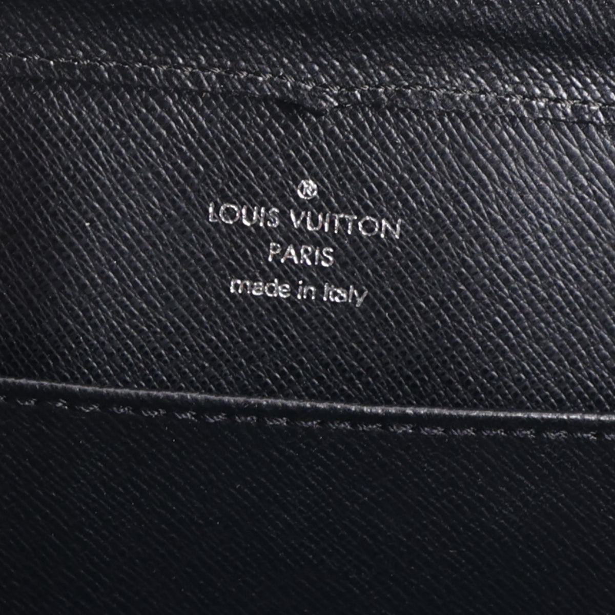 Louis Vuitton Taiga Baikal Pochette Ardoise 6 of 11