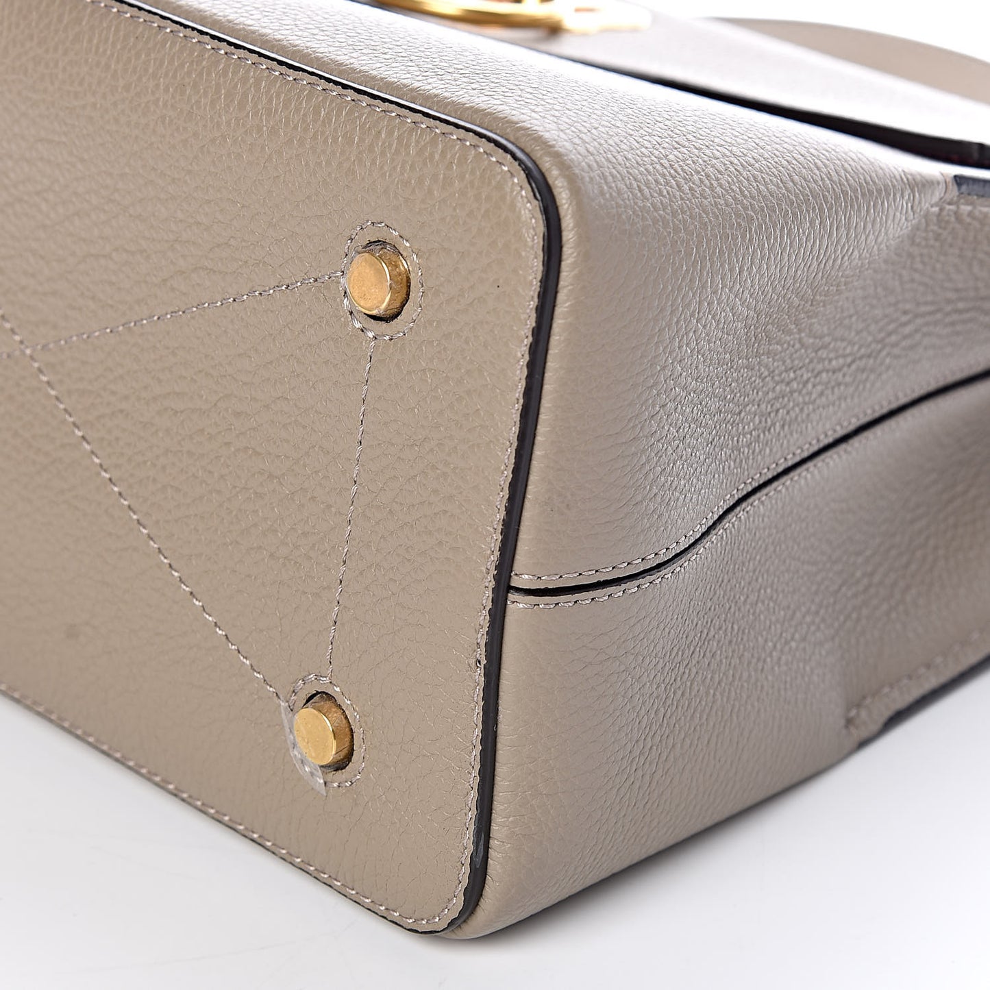 Small Classic Grain Calfskin Small Seaton Solid Grey