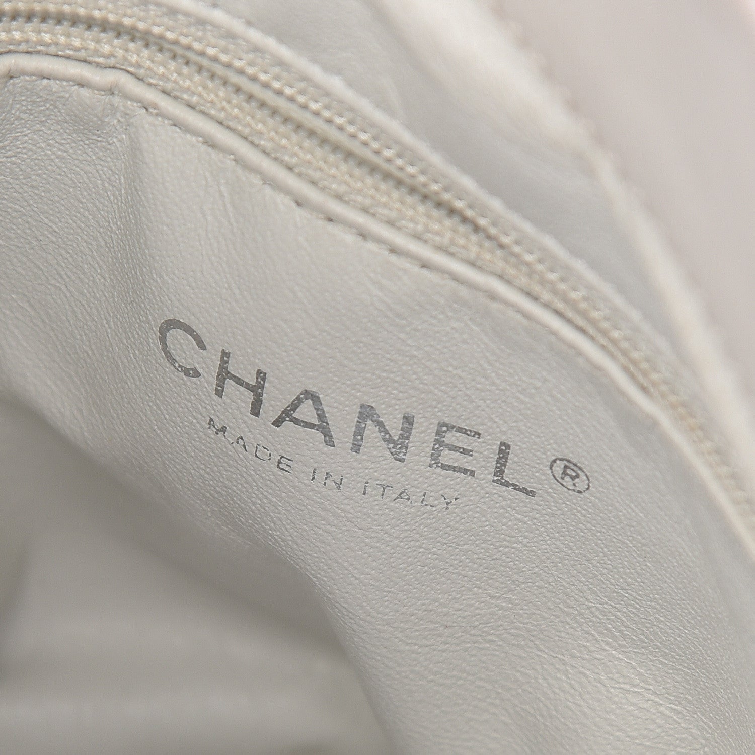 Chanel Calfskin Large East West Modern Chain Tote White 6 of 14