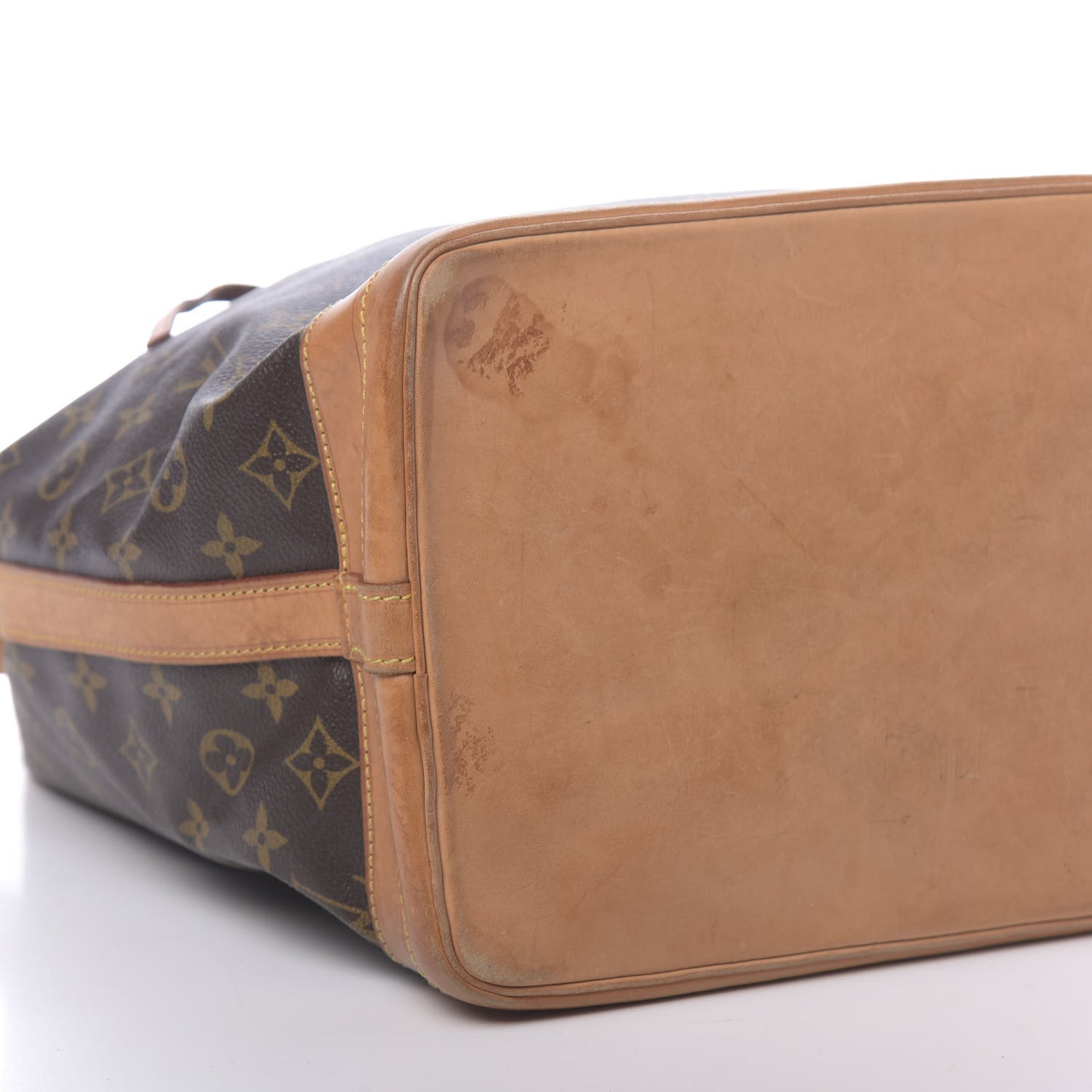 Monogram Noe