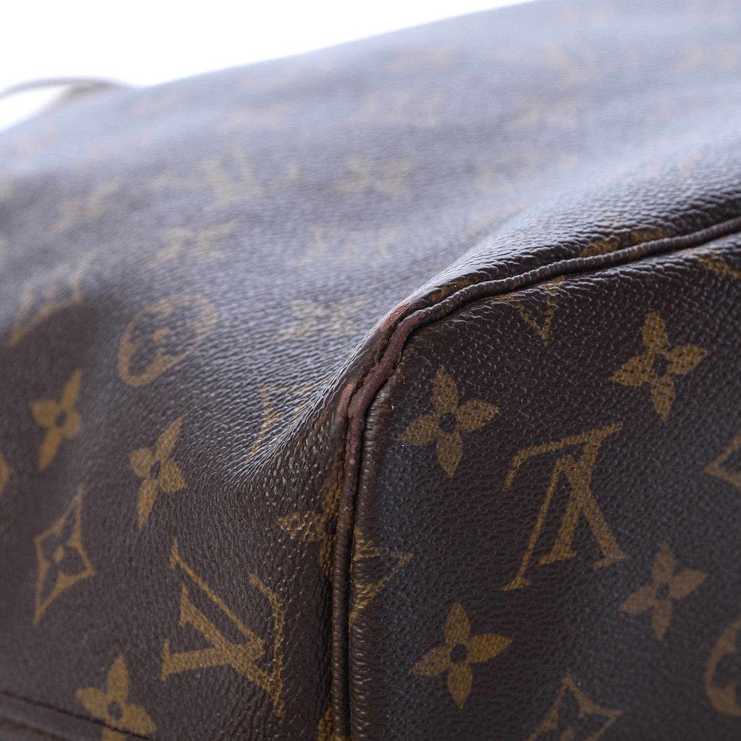 Louis Vuitton Monogram Neverfull MM 25 of 29