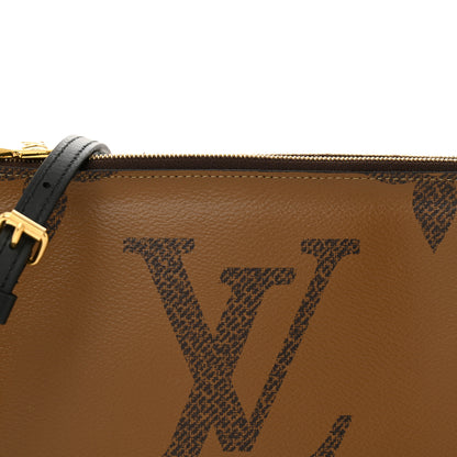 Louis Vuitton Reverse Monogram Giant Double Zip Pochette 9 of 13
