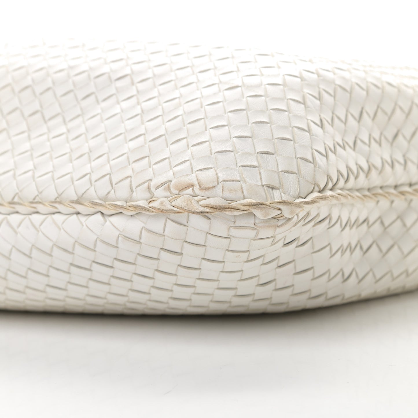 Nappa Intrecciato Maxi Veneta Hobo White