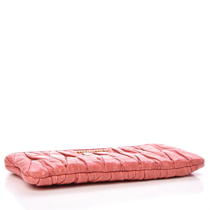 Miu Miu Nappa Matelasse Lux Pouch Rosa 4 of 10