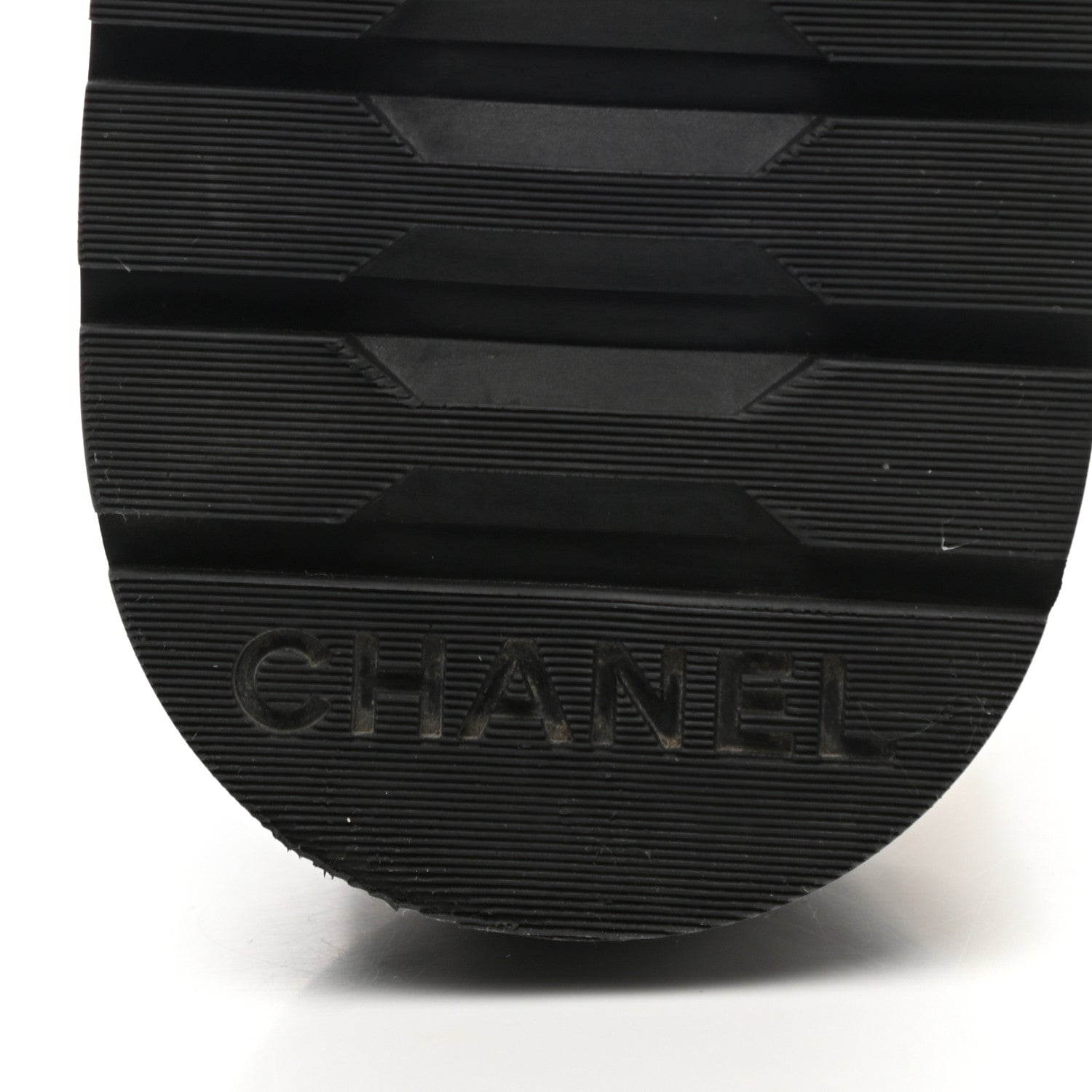 Chanel Shiny Goatskin Calfskin Quilted Lace Up Combat Boots 35.5 Ivory Black 6 of 10