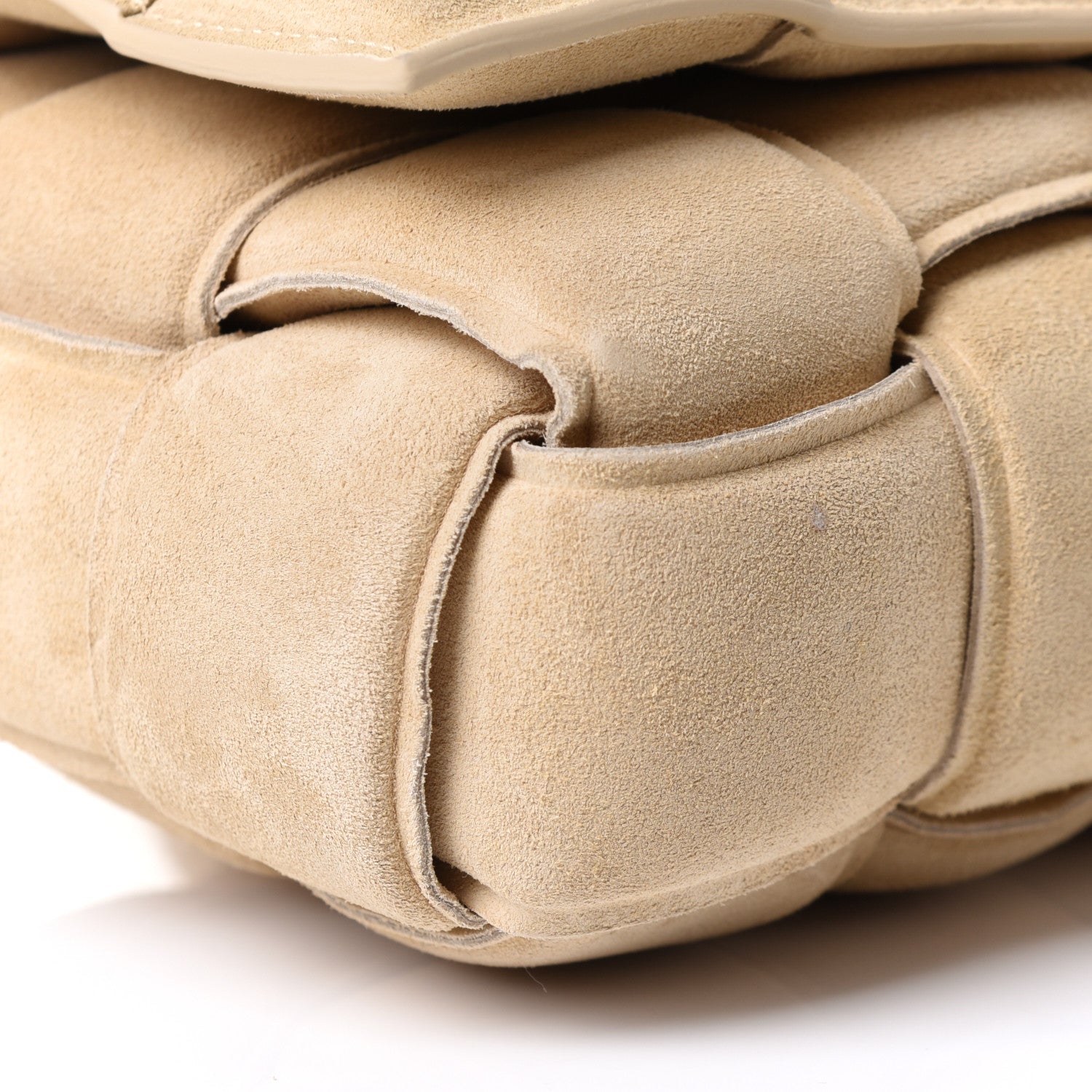 Bottega Veneta Suede Calfskin Maxi Intrecciato Padded Cassette Crossbody Bag Sand 7 of 9