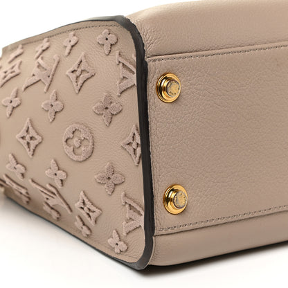 Louis Vuitton Calfskin Monogram Tufting On My Side Galet 8 of 15