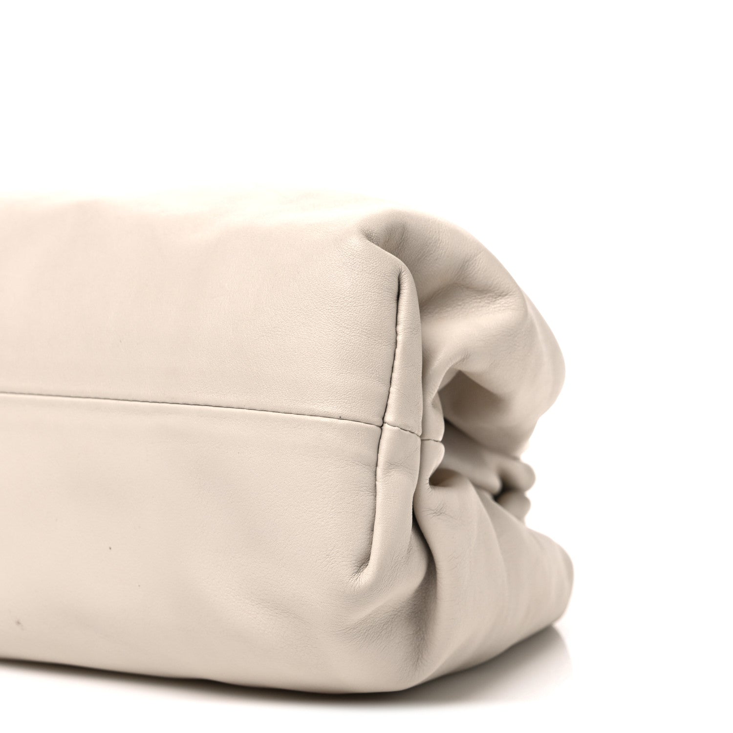Bottega Veneta Smooth Butter Calf The Pouch Oversized Clutch Plaster 11 of 11