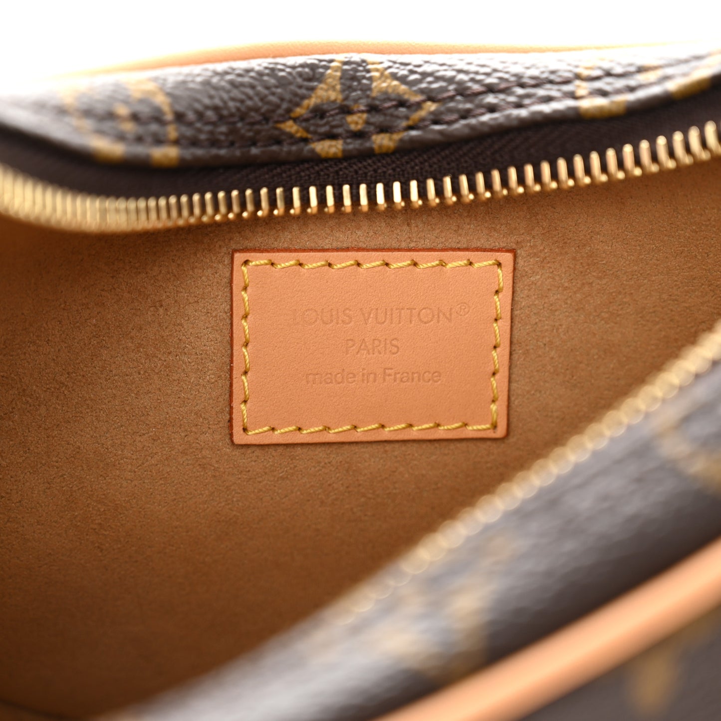 Monogram Loop