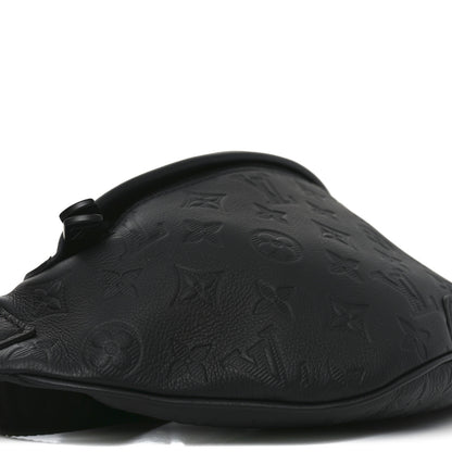 Louis Vuitton Calfskin Monogram Shadow Discovery Bumbag Black 8 of 9
