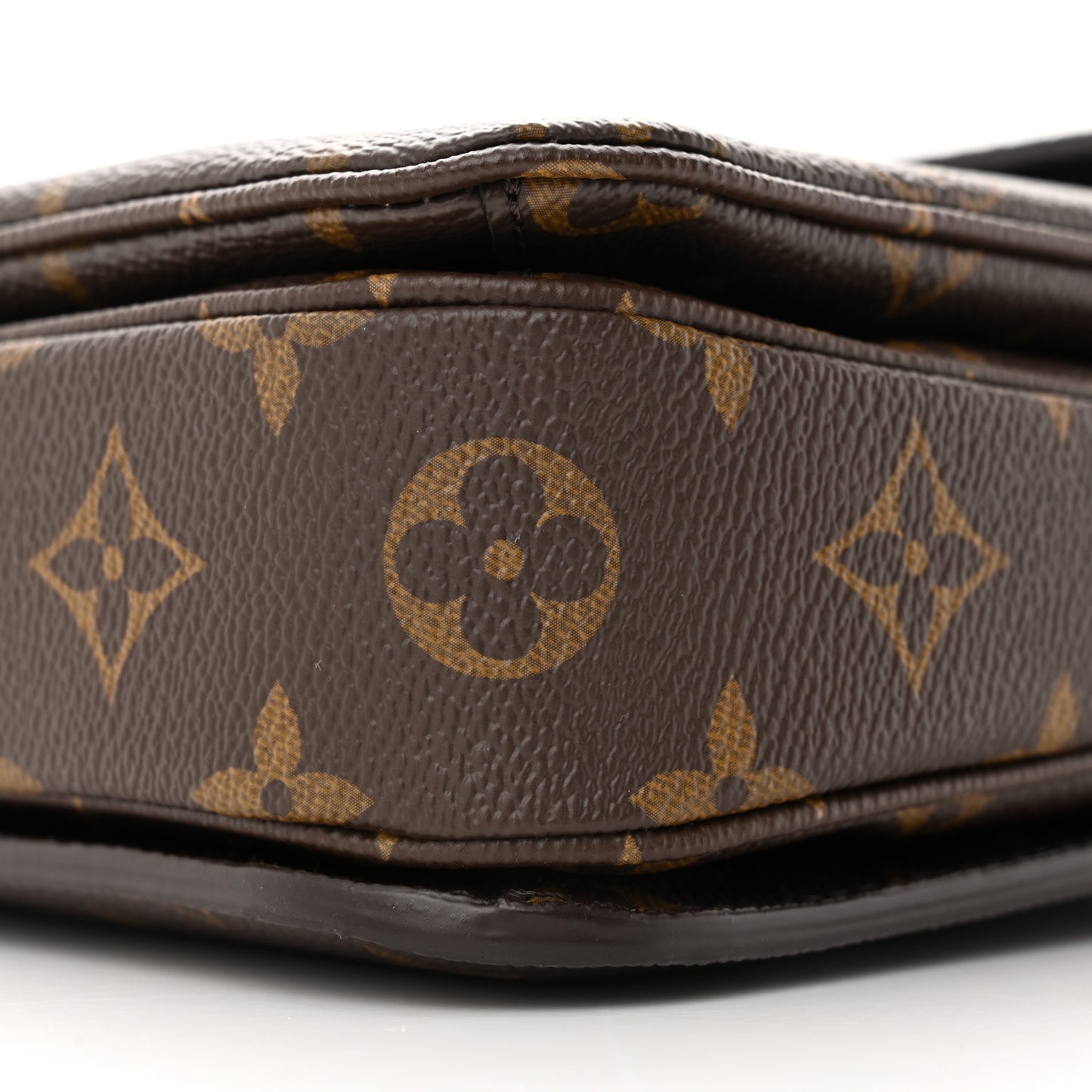 Monogram My World Tour Pochette Metis