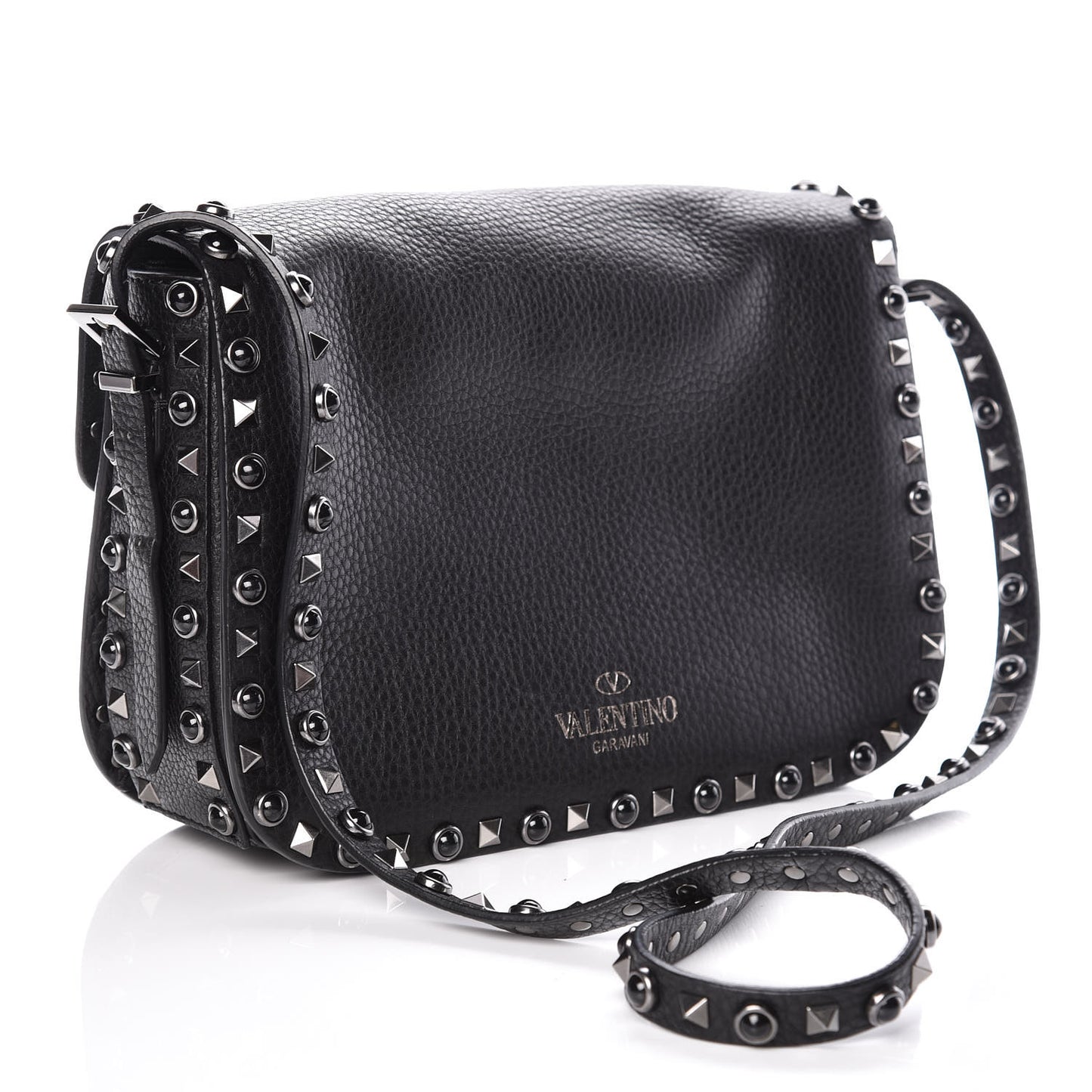Pebbled Calfskin Onyx Medium Rockstud Rolling Flap Saddle Bag Black