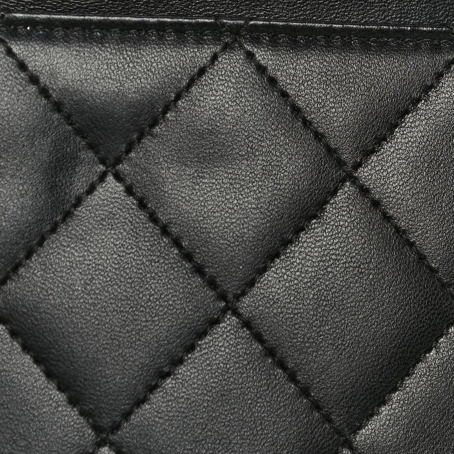 Lambskin Quilted Wallet On Chain WOC Black