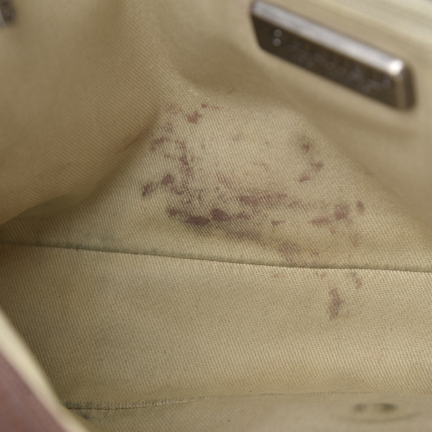 Caviar Outdoor Ligne Flap Brown