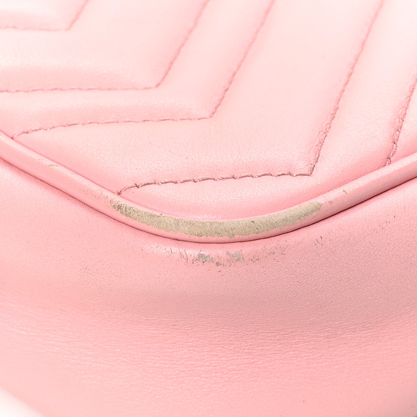 Calfskin Matelasse Mini GG Marmont Chain Shoulder Bag Wild Rose