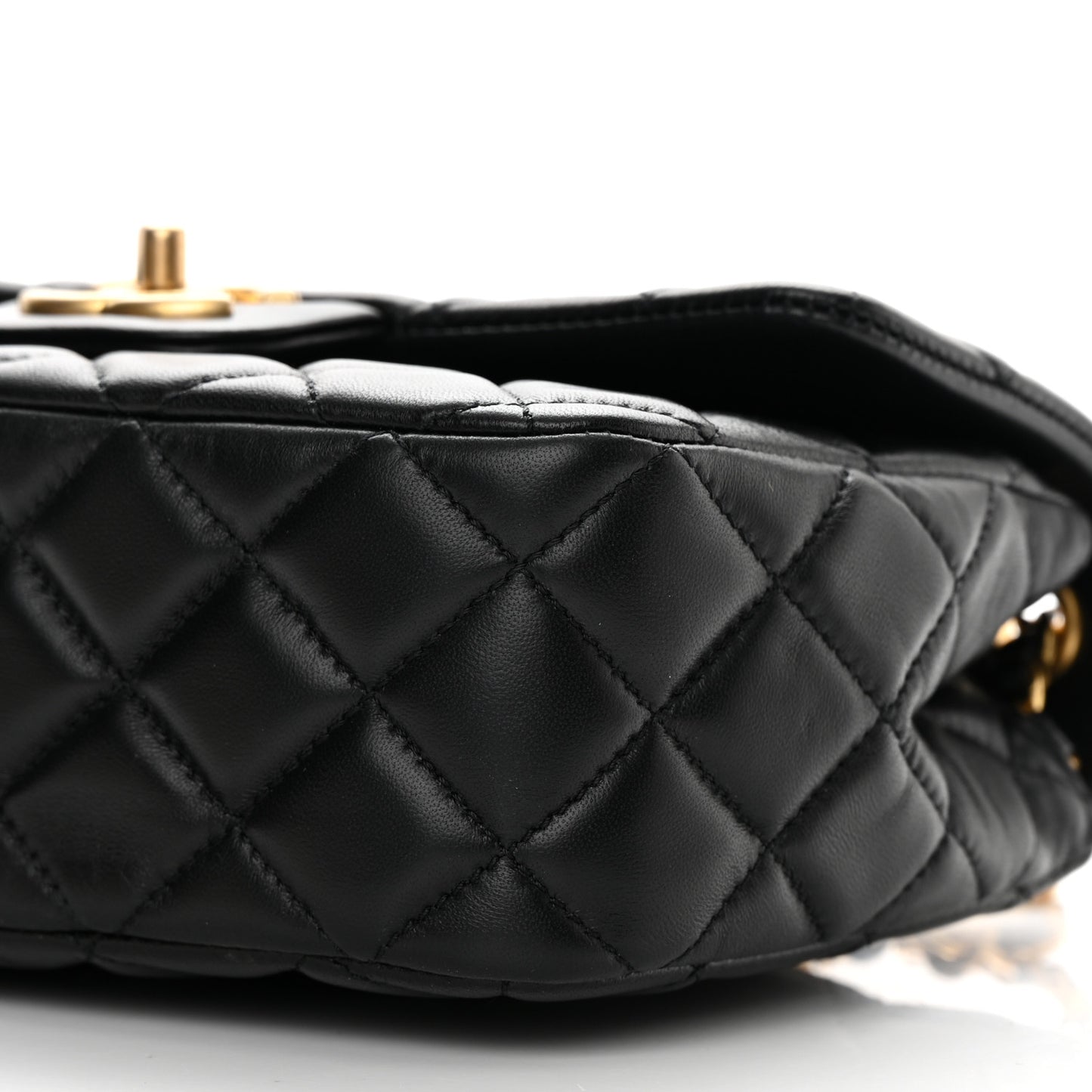 Lambskin Enamel Quilted Small Coco Hearts Flap Black