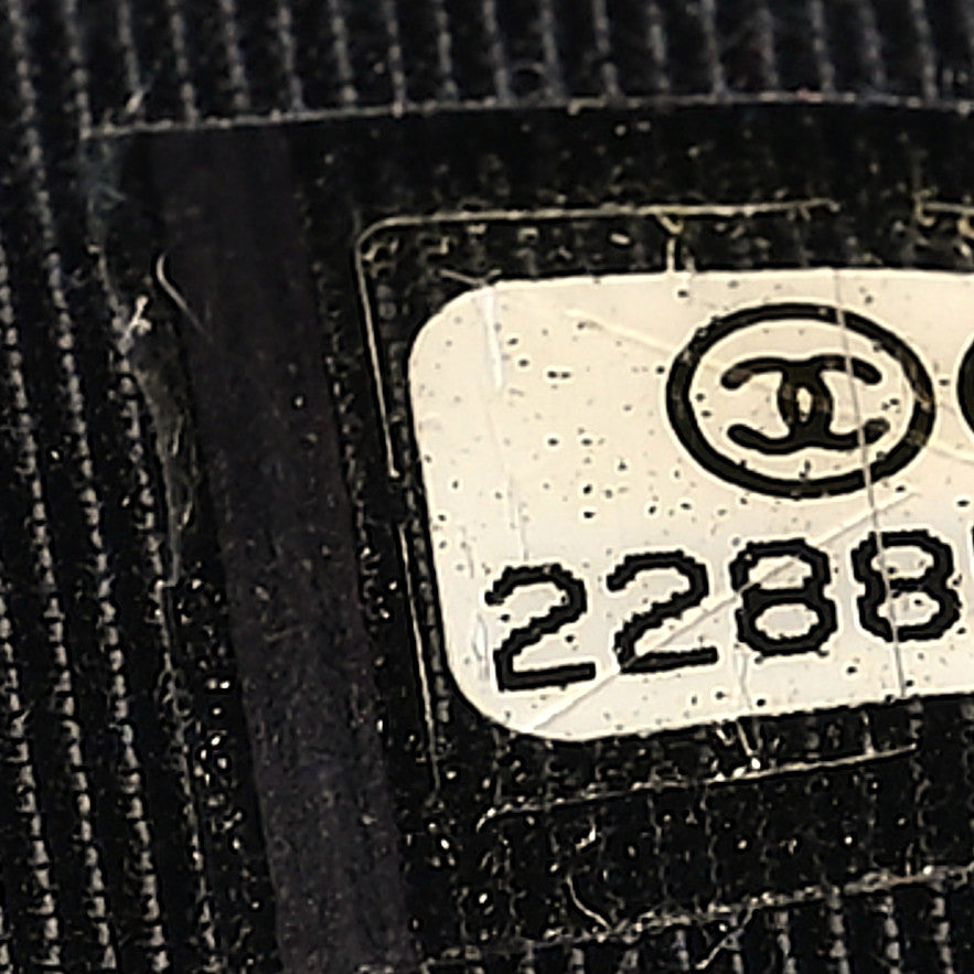 Chanel Patent Quilted Small Zip Around Wallet Black 8 of 8
