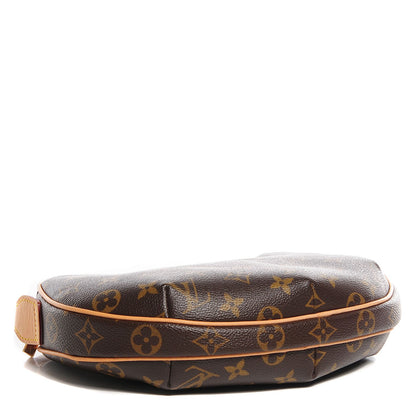 Louis Vuitton Monogram Croissant PM 4 of 7