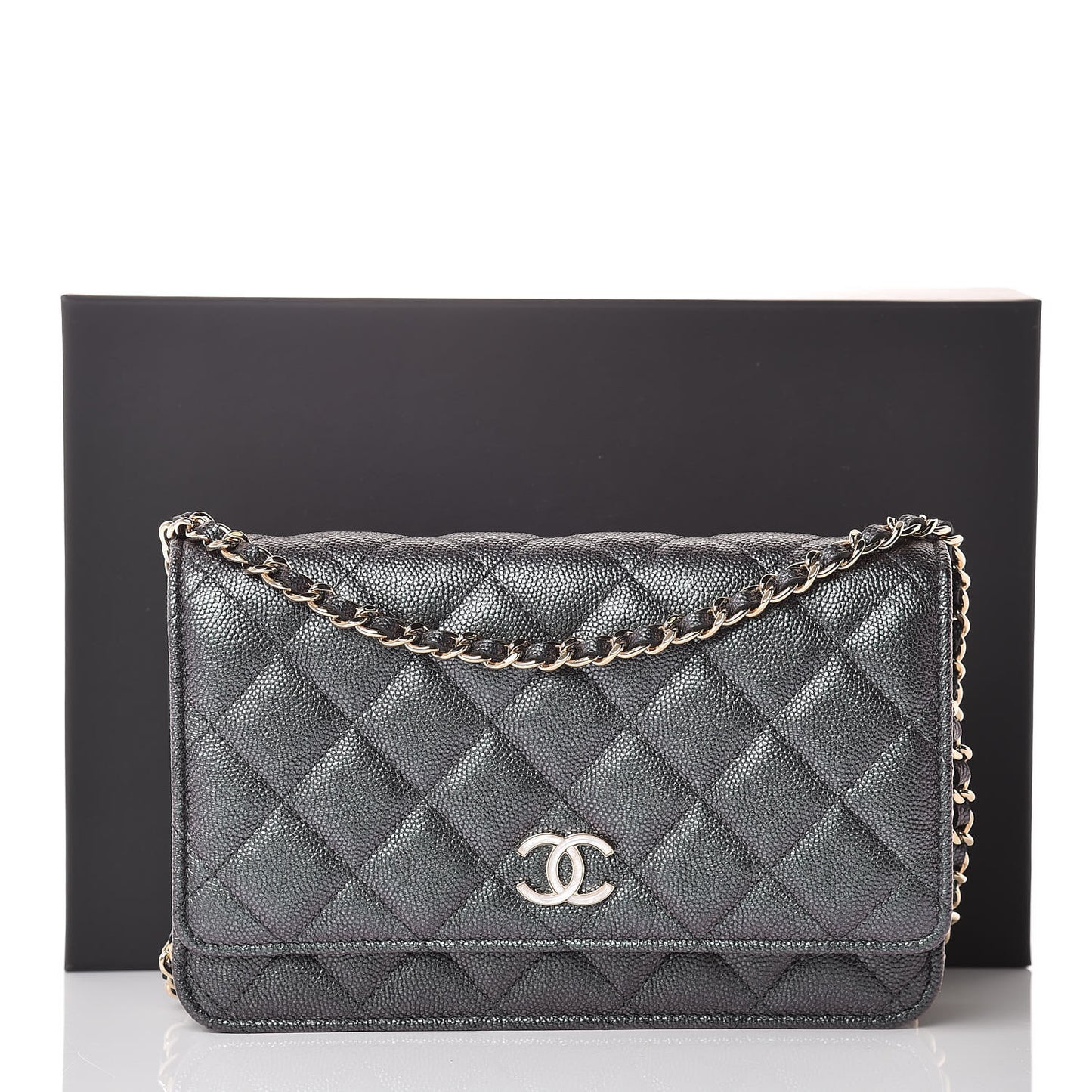 Iridescent Caviar Quilted Wallet On Chain WOC Black