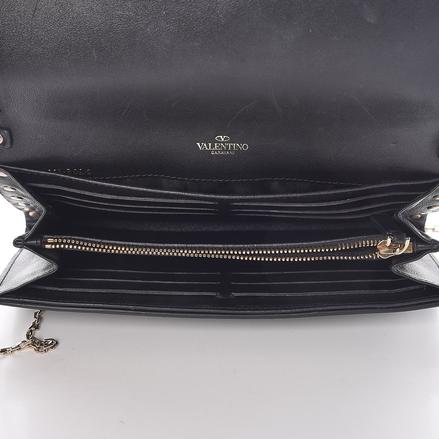 Vitello Rockstud Flap Wallet on Chain Black