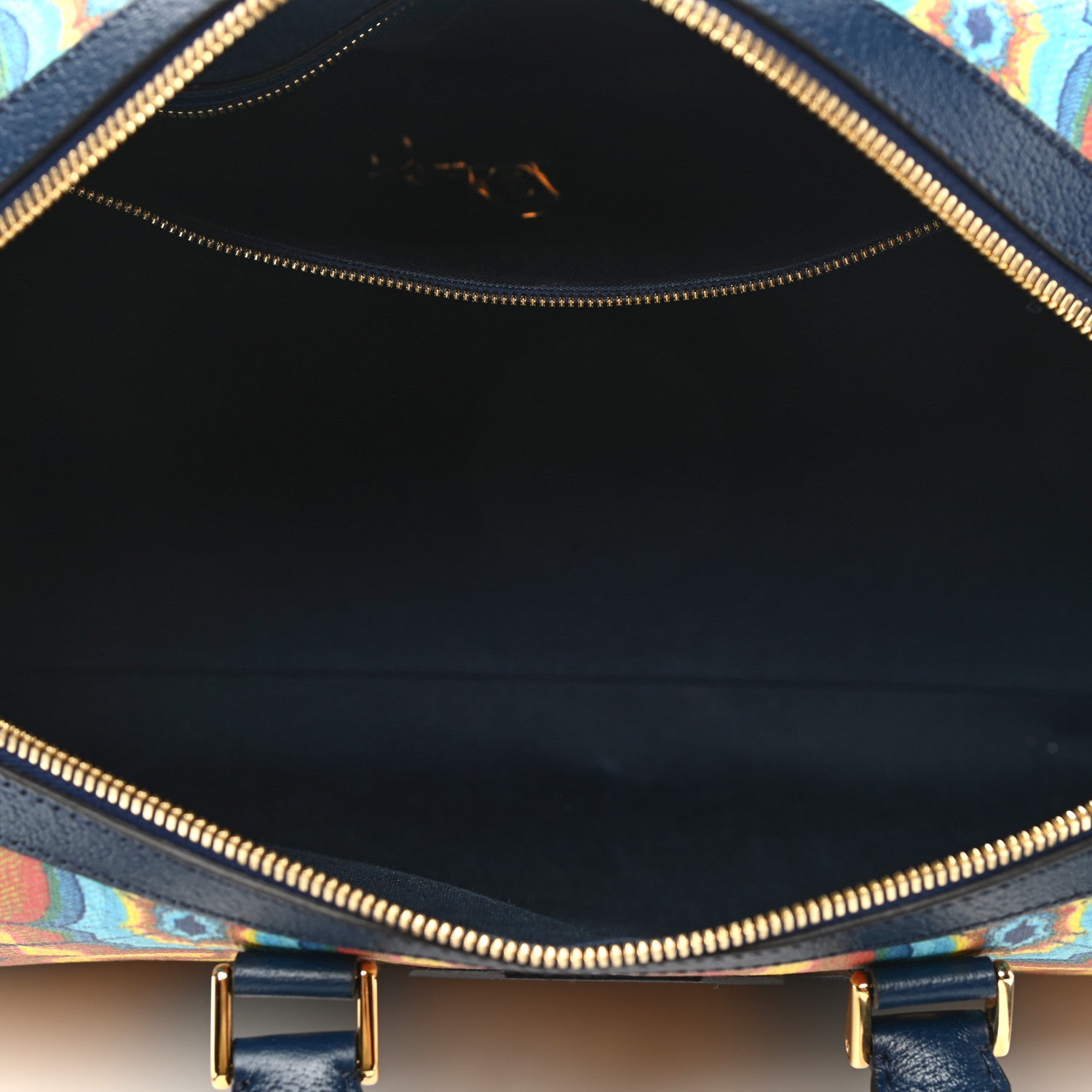 Gucci GG Supreme Kaleidoscope Calfskin Script Logo Gucci 100 Carry-On Duffle Bag Blue Orange Multicolor Blue Agata 3 of 8