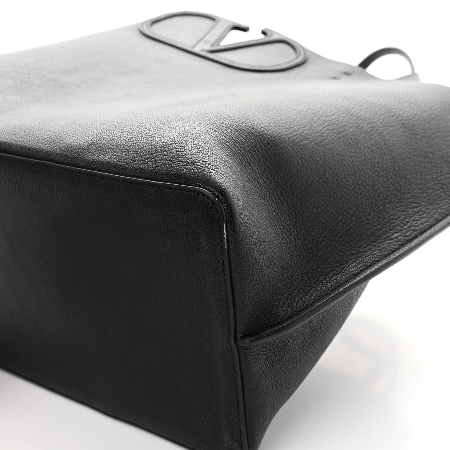 Calfskin Large Vlogo Tote Black