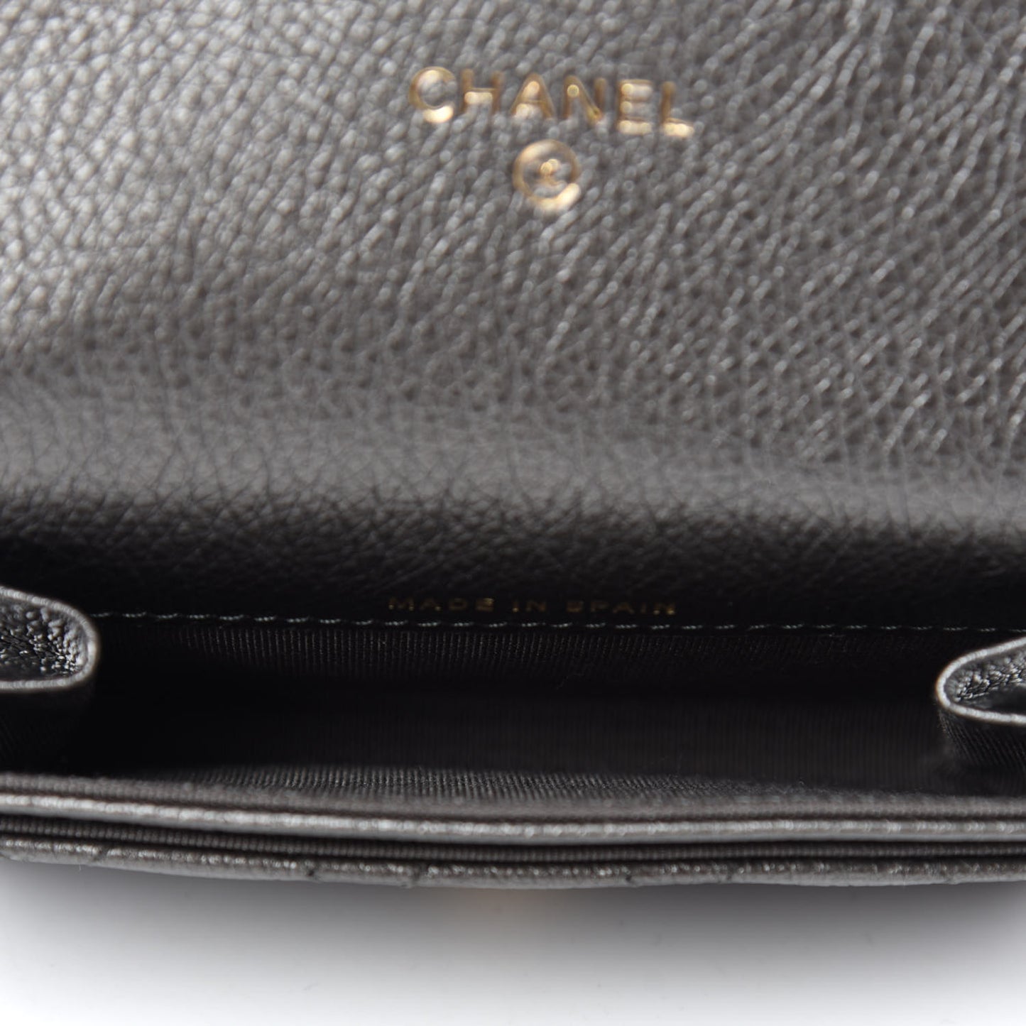 Metallic Calfskin Quilted Reissue Flap Card Holder Charcoal